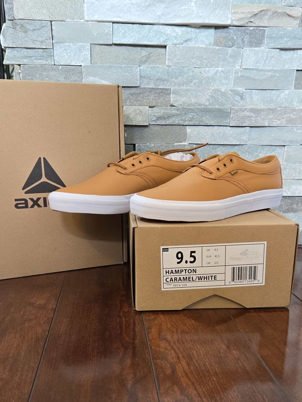 Men's Axion Hampton Shoes, Caramel Low-Top Sneakers Size 9.5